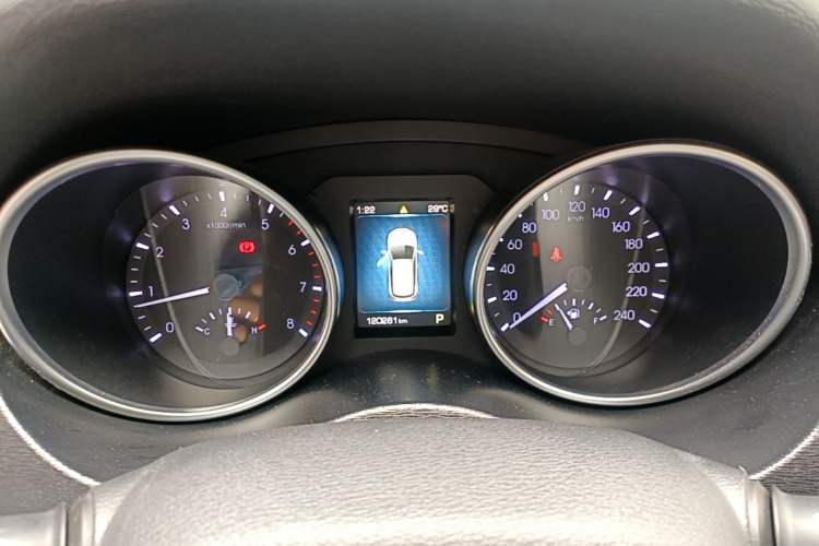 Used Haval H6 Coupe 2016 Blue Label 1.5T Automatic Two-Wheel Drive Elite Model Instrument Cluster