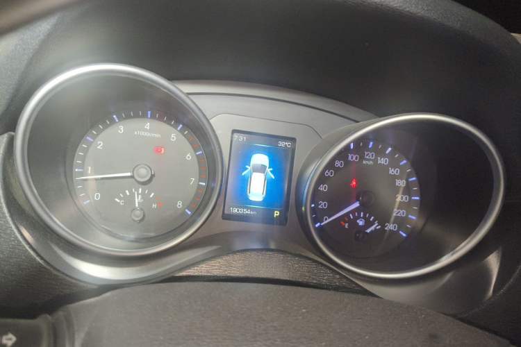 Used Haval H6 Coupe 2016 Blue Label 1.5T Automatic Two-Wheel Drive Elite Model Instrument Cluster