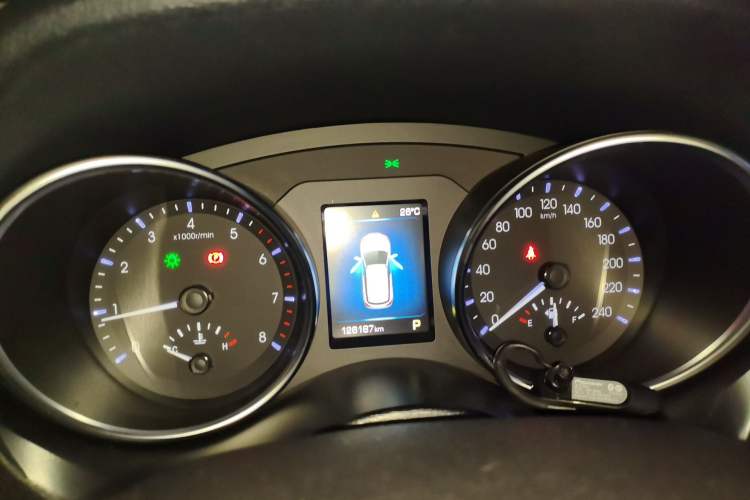 Used Haval H6 Coupe 2016 Blue Label 1.5T Automatic Two-Wheel Drive Elite Model Instrument Cluster