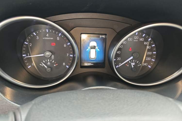 Used Haval H6 Coupe 2016 Blue Label 1.5T Manual Two-Wheel Drive Urban Model Instrument Cluster
