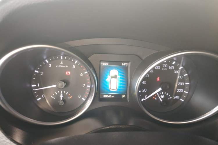 Used Haval H6 Coupe 2016 Blue Label 1.5T Automatic Two-Wheel Drive Elite Model Instrument Cluster