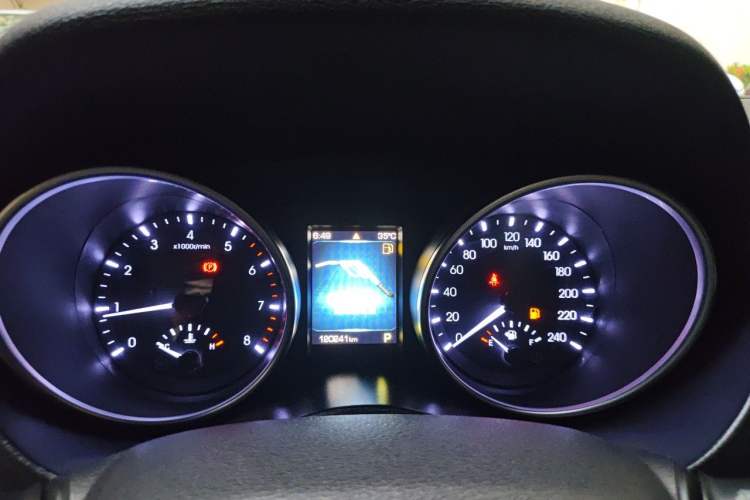 Used Haval H6 Coupe 2016 Blue Label 1.5T Automatic Two-Wheel Drive Elite Model Instrument Cluster