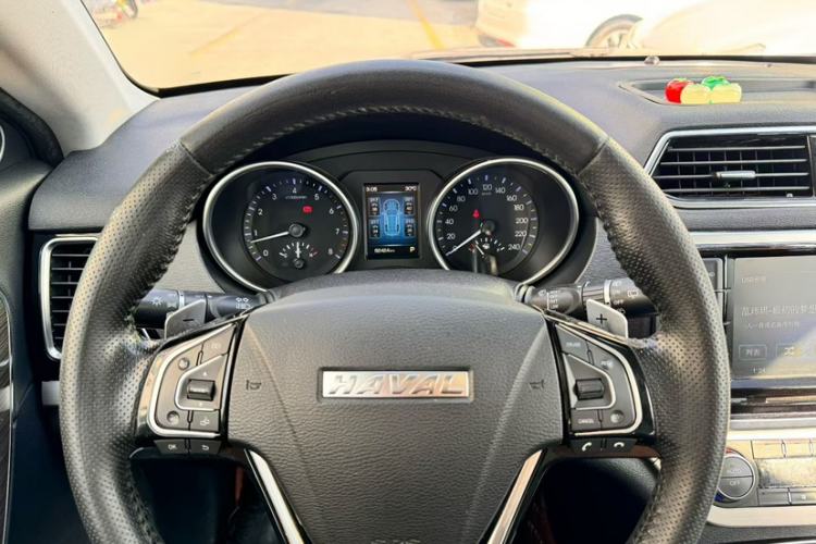 Used Haval H6 Coupe 2016 Blue Label 1.5T Automatic Two-Wheel Drive Urban Model Interior 3