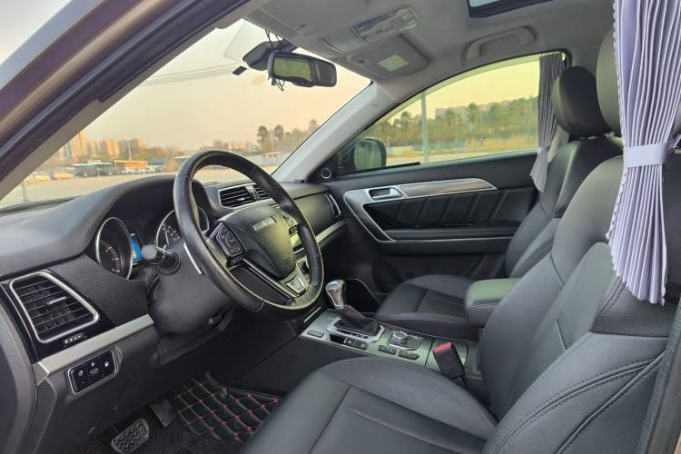 Used Haval H6 Coupe 2016 Blue Label 1.5T Automatic Two-Wheel Drive Elite Model Interior 5