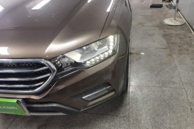 Used Haval H6 Coupe 2016 Blue Label 1.5T Automatic Two-Wheel Drive Urban Model Left Front Headlight