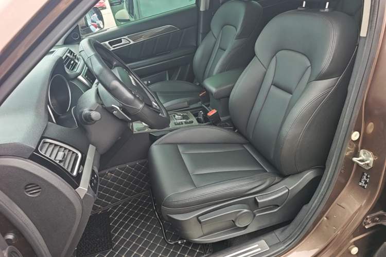 Used Haval H6 Coupe 2016 Blue Label 1.5T Automatic Two-Wheel Drive Urban Model Left Front Seat