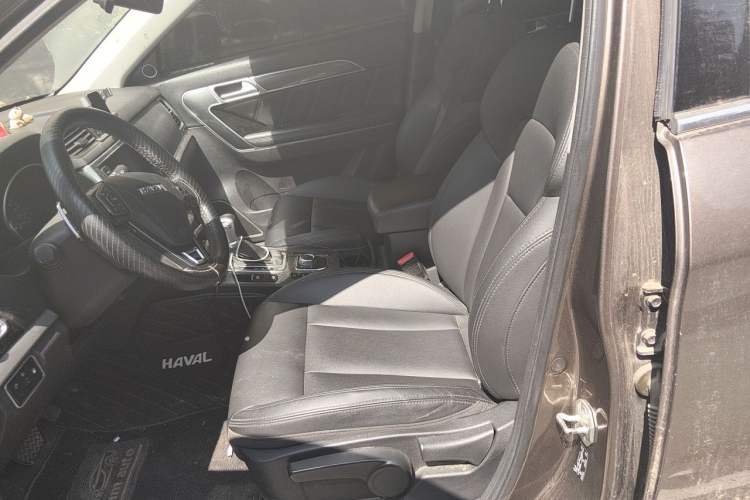 Used Haval H6 Coupe 2016 Blue Label 1.5T Automatic Two-Wheel Drive Urban Model Left Front Seat