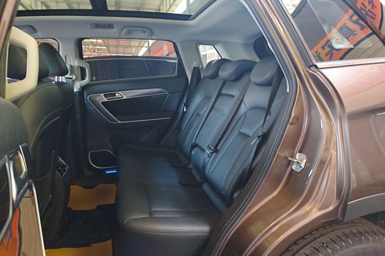 Used Haval H6 Coupe 2016 Blue Label 1.5T Automatic Two-Wheel Drive Elite Model Left Rear Seat