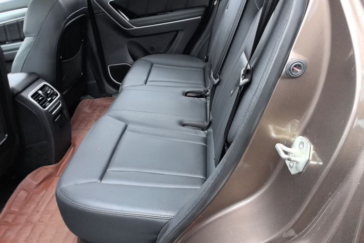 Used Haval H6 Coupe 2016 Blue Label 1.5T Automatic Two-Wheel Drive Urban Model Left Rear Seat