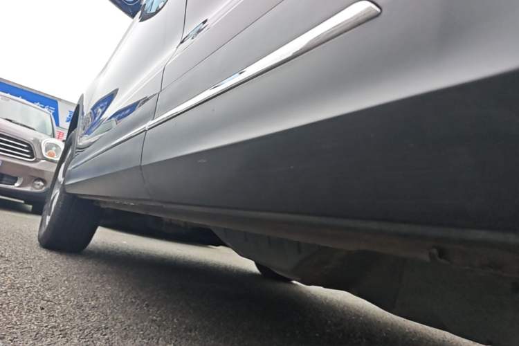 Used Haval H6 Coupe 2016 Blue Label 1.5T Automatic Two-Wheel Drive Urban Model Left Side Sill