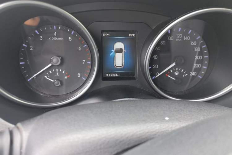 Used Haval H6 Coupe 2016 Blue Label 1.5T Manual Two-Wheel Drive Elite Model Odometer Close Up