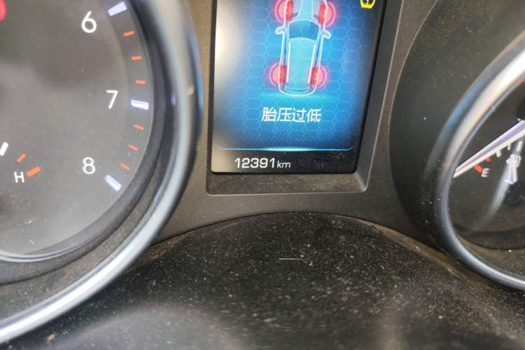 Used Haval H6 Coupe 2016 Blue Label 1.5T Manual Two-Wheel Drive Elite Model Odometer Close Up