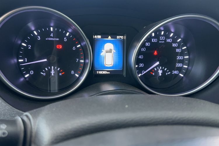 Used Haval H6 Coupe 2016 Blue Label 1.5T Manual Two-Wheel Drive Elite Model Odometer Close Up