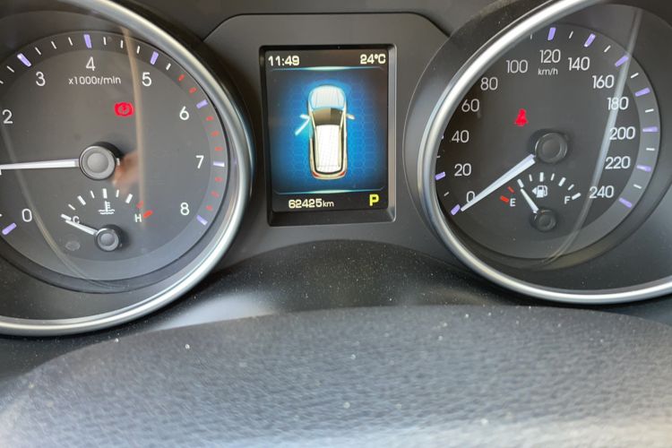 Used Haval H6 Coupe 2016 Blue Label 1.5T Automatic Two-Wheel Drive Urban Model Odometer Close Up