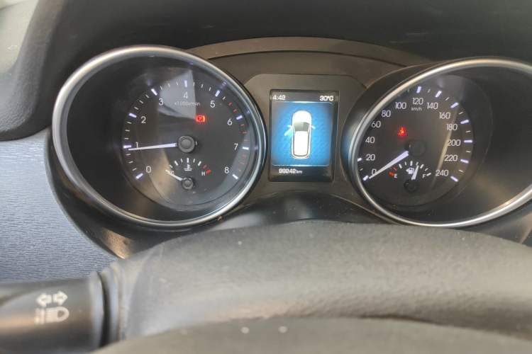 Used Haval H6 Coupe 2016 Blue Label 1.5T Manual Two-Wheel Drive Elite Model Odometer Close Up