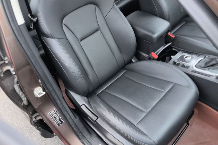 Used Haval H6 Coupe 2016 Blue Label 1.5T Automatic Two-Wheel Drive Urban Model Right Front Seat