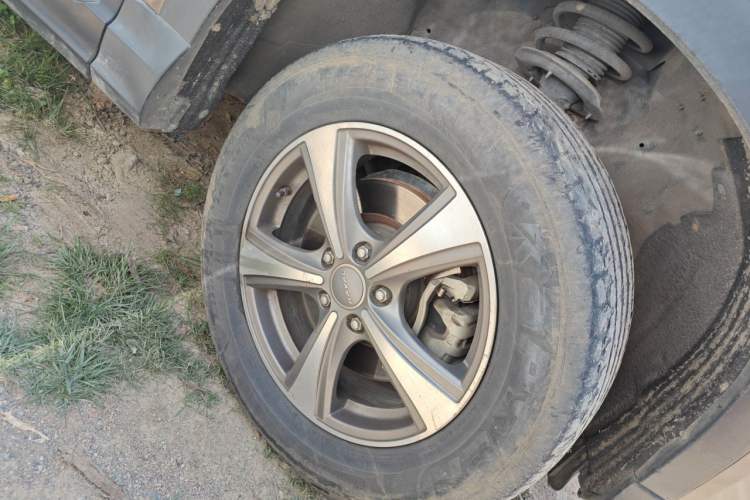 Used Haval H6 Coupe 2016 Blue Label 1.5T Automatic Two-Wheel Drive Urban Model Right Front Wheel Hub