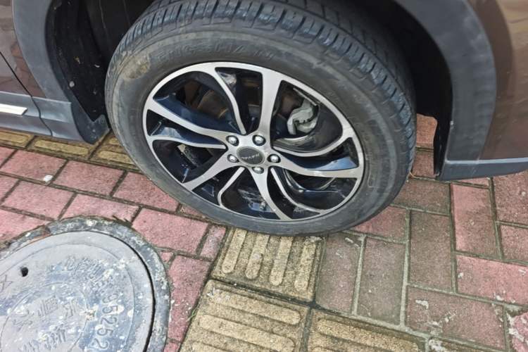 Used Haval H6 Coupe 2016 Blue Label 1.5T Automatic Two-Wheel Drive Urban Model Right Front Wheel Hub
