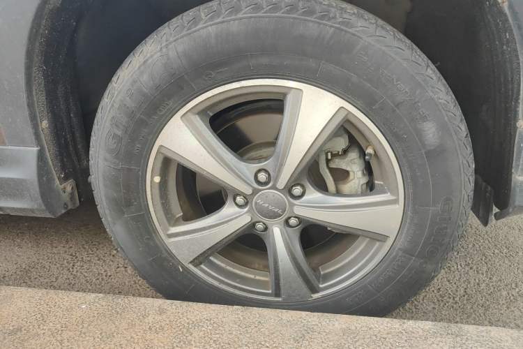 Used Haval H6 Coupe 2016 Blue Label 1.5T Manual Two-Wheel Drive Elite Model Right Front Wheel Hub