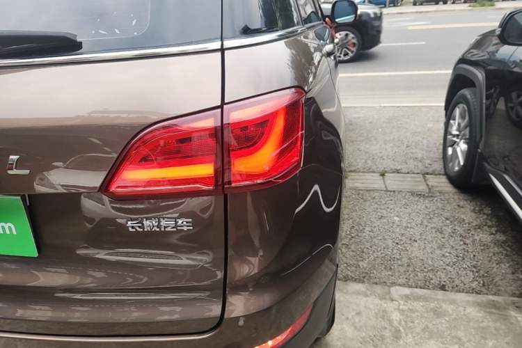 Used Haval H6 Coupe 2016 Blue Label 1.5T Automatic Two-Wheel Drive Urban Model Right Rear Taillight