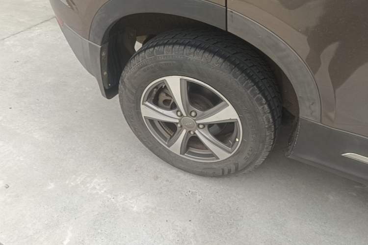 Used Haval H6 Coupe 2016 Blue Label 1.5T Manual Two-Wheel Drive Elite Model Right Rear Wheel Hub