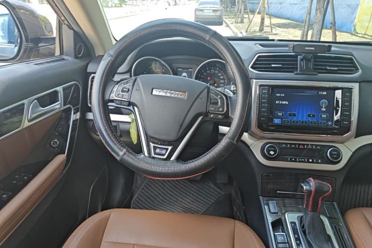 Used Haval H6 Coupe 2016 Blue Label 1.5T Automatic Two-Wheel Drive Urban Model Steering Wheel