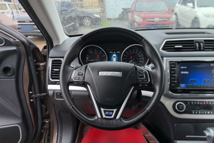Used Haval H6 Coupe 2016 Blue Label 1.5T Automatic Two-Wheel Drive Urban Model Steering Wheel