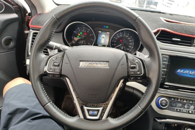 Used Haval H6 Coupe 2016 Blue Label 1.5T Automatic Two-Wheel Drive Elite Model Steering Wheel