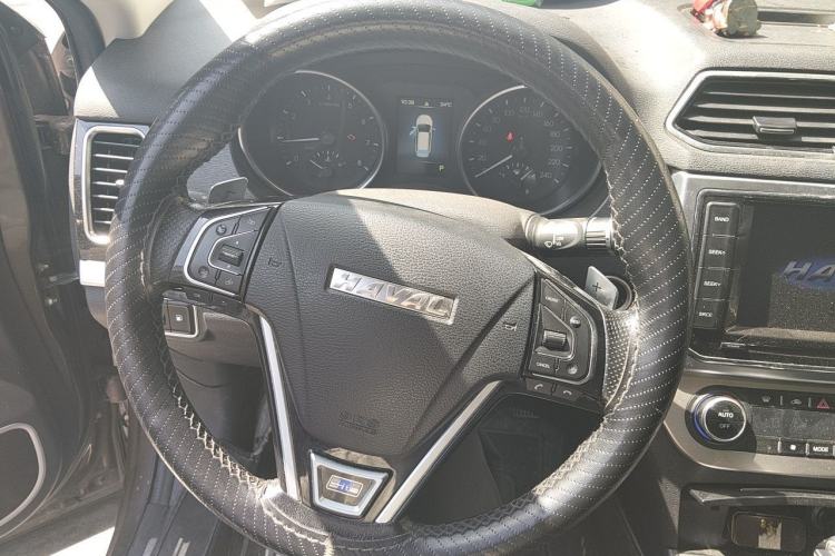 Used Haval H6 Coupe 2016 Blue Label 1.5T Automatic Two-Wheel Drive Urban Model Steering Wheel