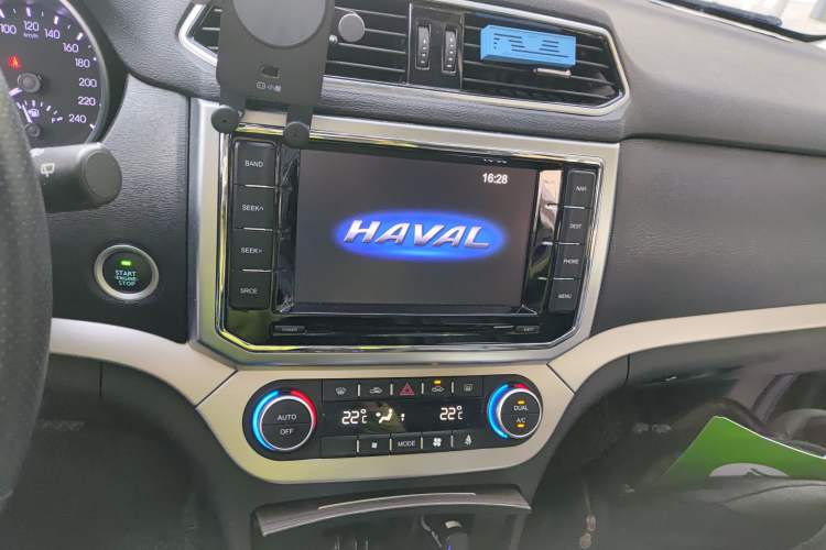 Used Haval H6 Coupe 2016 Blue Label 1.5T Automatic Two-Wheel Drive Elite Model Audio And AC Panel