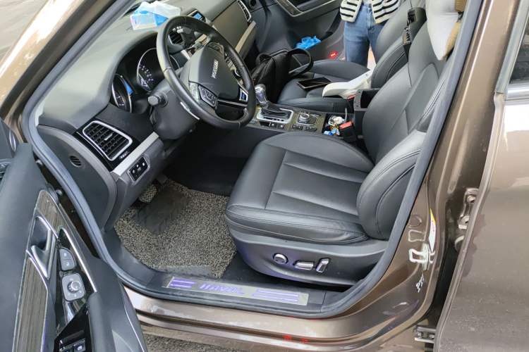 Used Haval H6 Coupe 2016 Blue Label 1.5T Automatic Two-Wheel Drive Elite Model Driver Seat
