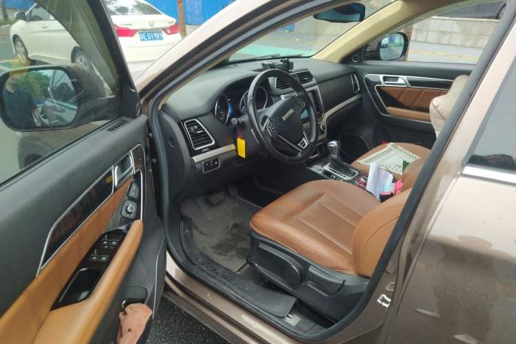 Used Haval H6 Coupe 2016 Blue Label 1.5T Automatic Two-Wheel Drive Urban Model Driver Seat