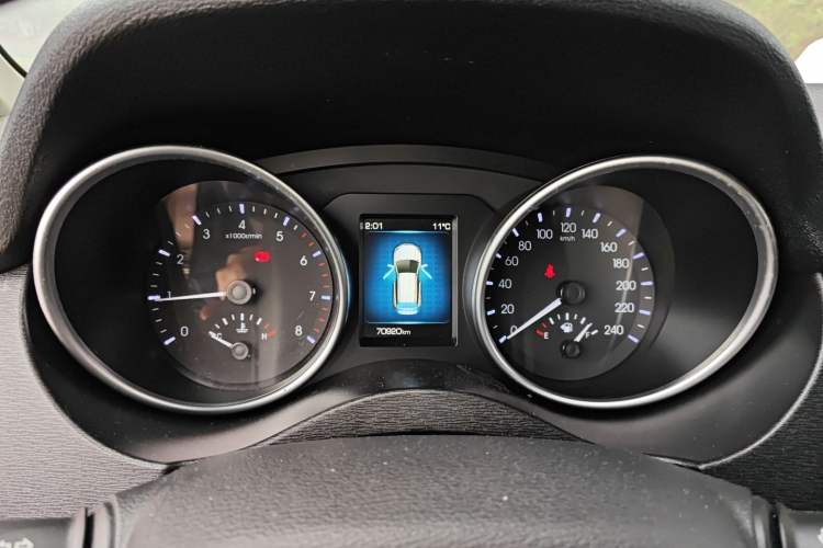 Used Haval H6 Coupe 2016 Blue Label 1.5T Manual Two-Wheel Drive Urban Model Instrument Cluster