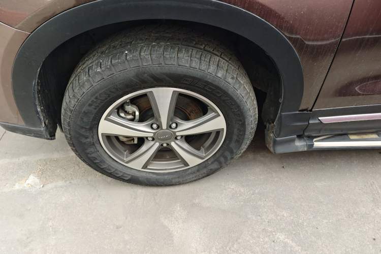 Used Haval H6 Coupe 2016 Blue Label 1.5T Manual Two-Wheel Drive Urban Model Left Front Wheel Hub