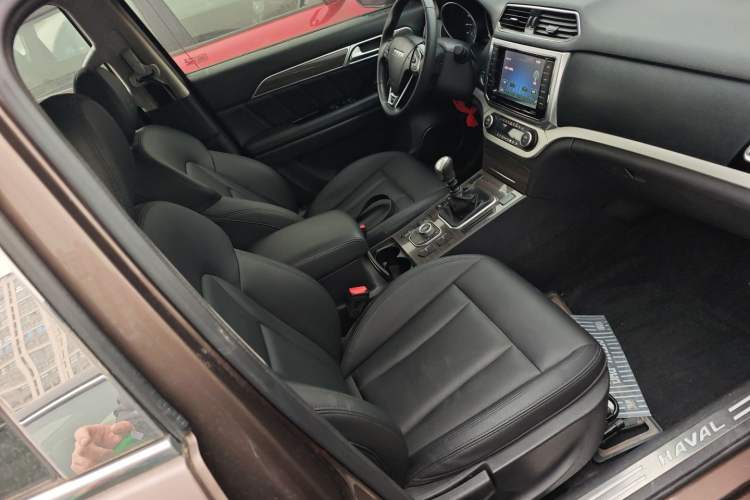 Used Haval H6 Coupe 2016 Blue Label 1.5T Manual Two-Wheel Drive Urban Model Right Front Seat