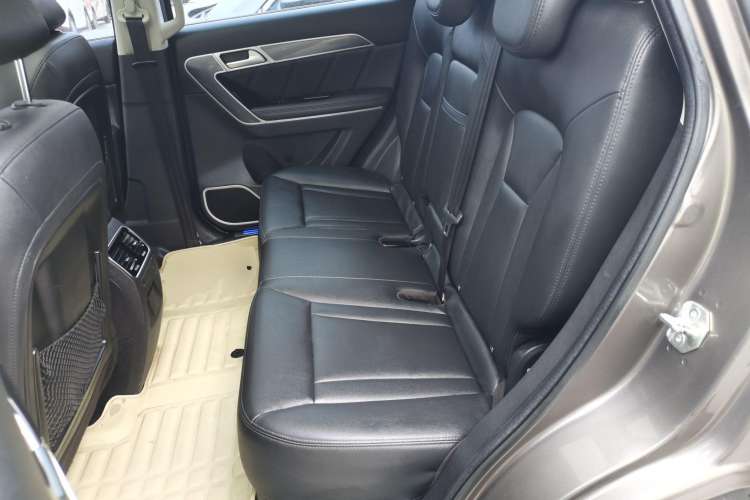 Used Haval H6 Coupe 2016 Blue Label 1.5T Automatic Two-Wheel Drive Elite Model Left Rear Seat
