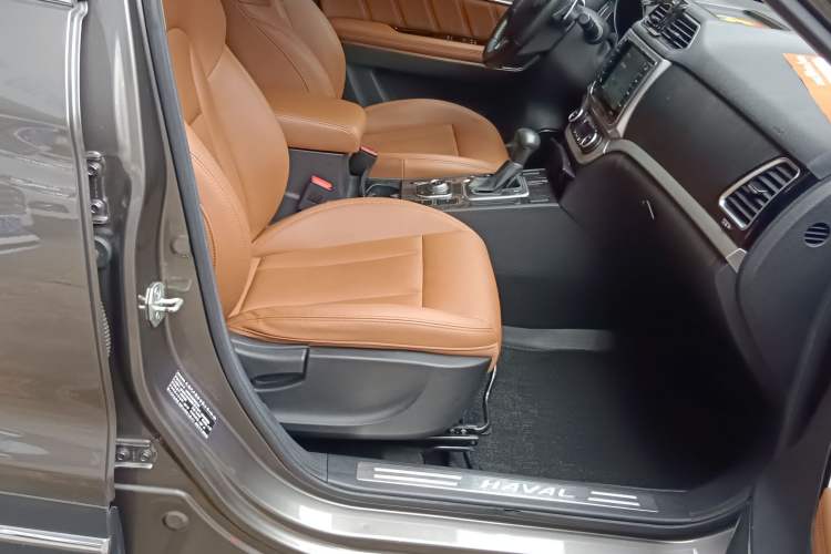Used Haval H6 Coupe 2016 Blue Label 1.5T Automatic Two-Wheel Drive Urban Model Right Front Seat