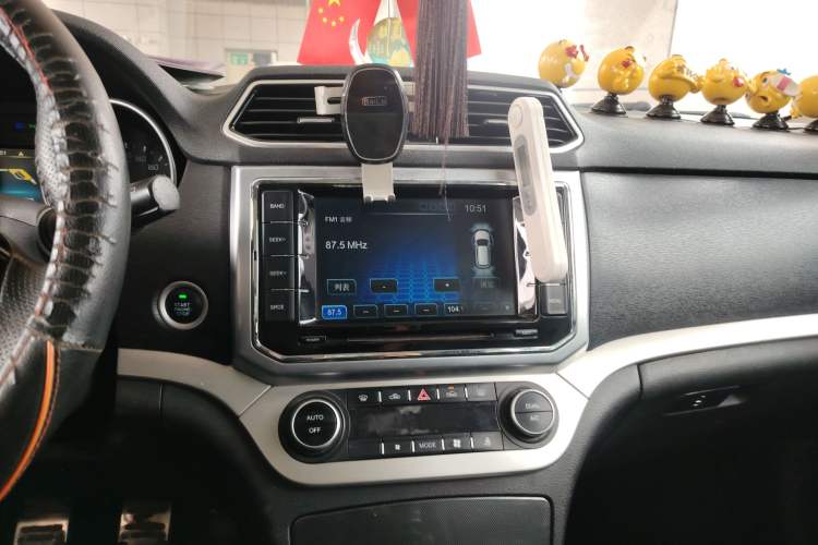Used Haval H6 Coupe 2016 Blue Label 1.5T Manual Two-Wheel Drive Elite Model Audio And AC Panel