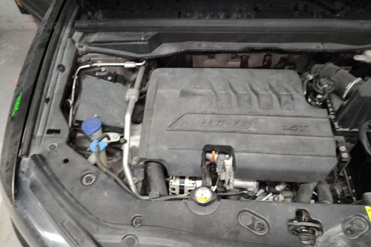 Used Haval H6 Coupe 2016 Blue Label 1.5T Automatic Two-Wheel Drive Elite Model Engine Bay Right