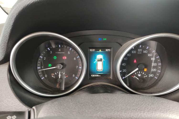 Used Haval H6 Coupe 2016 Blue Label 1.5T Manual Two-Wheel Drive Elite Model Instrument Cluster