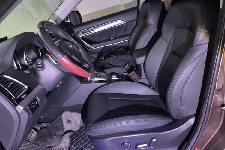 Used Haval H6 Coupe 2016 Blue Label 1.5T Automatic Two-Wheel Drive Elite Model Left Front Seat
