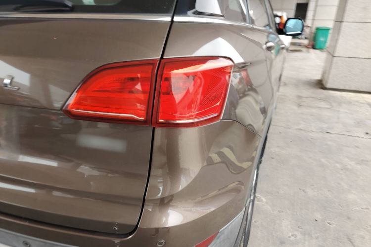 Used Haval H6 Coupe 2016 Blue Label 1.5T Manual Two-Wheel Drive Elite Model Right Rear Taillight