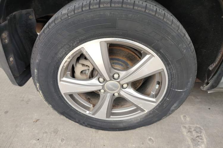 Used Haval H6 Coupe 2016 Blue Label 1.5T Manual Two-Wheel Drive Elite Model Right Rear Wheel Hub
