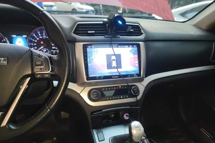 Used Haval H6 Coupe 2016 Blue Label 1.5T Manual Two-Wheel Drive Urban Model Audio And AC Panel