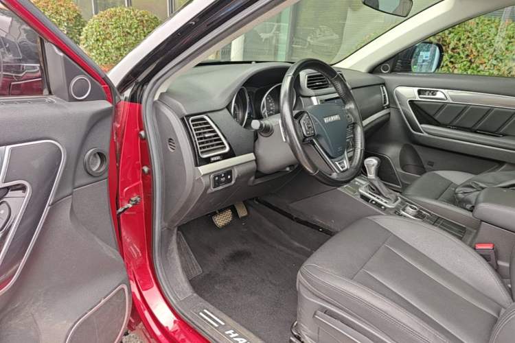 Used Haval H6 Coupe 2016 Blue Label 1.5T Automatic Two-Wheel Drive Urban Model Driver Seat
