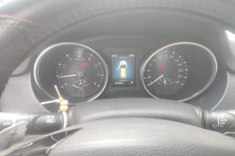 Used Haval H6 Coupe 2016 Blue Label 1.5T Automatic Two-Wheel Drive Elite Model Instrument Cluster