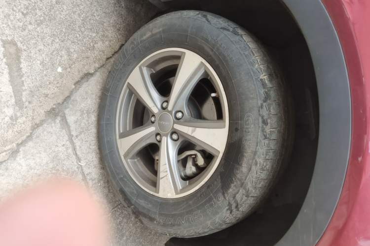 Used Haval H6 Coupe 2016 Blue Label 1.5T Automatic Two-Wheel Drive Elite Model Right Front Wheel Hub