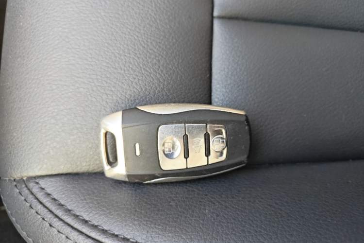 Used Haval H6 Coupe 2016 Blue Label 1.5T Automatic Two-Wheel Drive Urban Model Interior 1