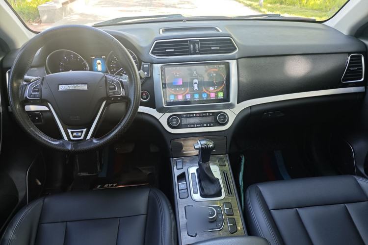 Used Haval H6 Coupe 2016 Blue Label 1.5T Automatic Two-Wheel Drive Urban Model Interior 2