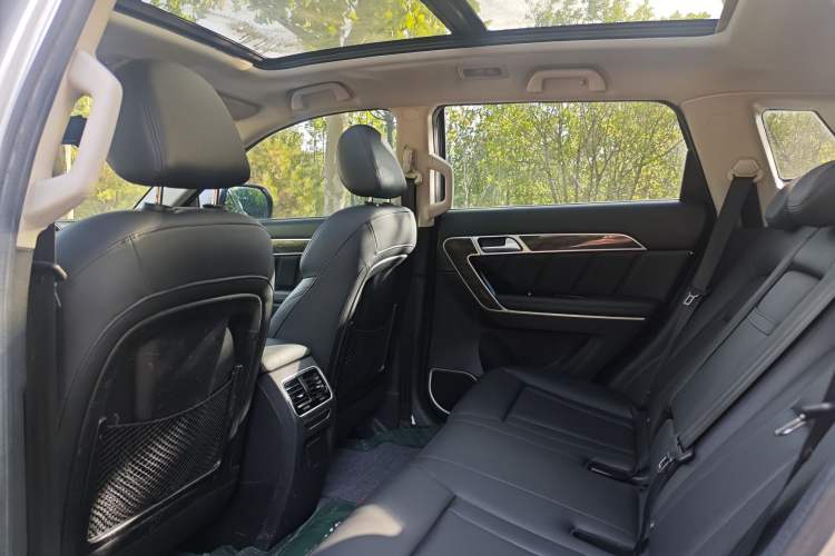 Used Haval H6 Coupe 2016 Blue Label 1.5T Automatic Two-Wheel Drive Urban Model Interior 3